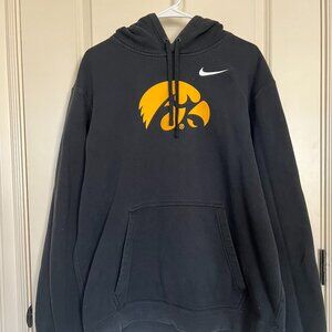 Iowa Hawkeyes Nike Hoodie - Size XL